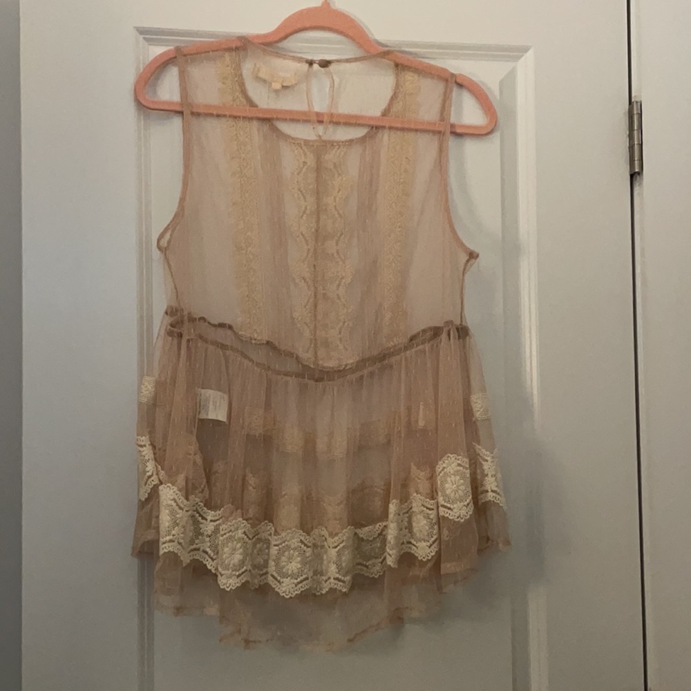 Altar’d State Women’s Cream Lace Sheer Sleeveless Blouse Size M in EUC - Picture 4 of 10